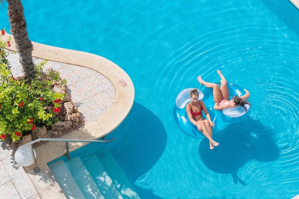 Hostal Casa Bauza Cala Ratjada  Eksteriør bilde