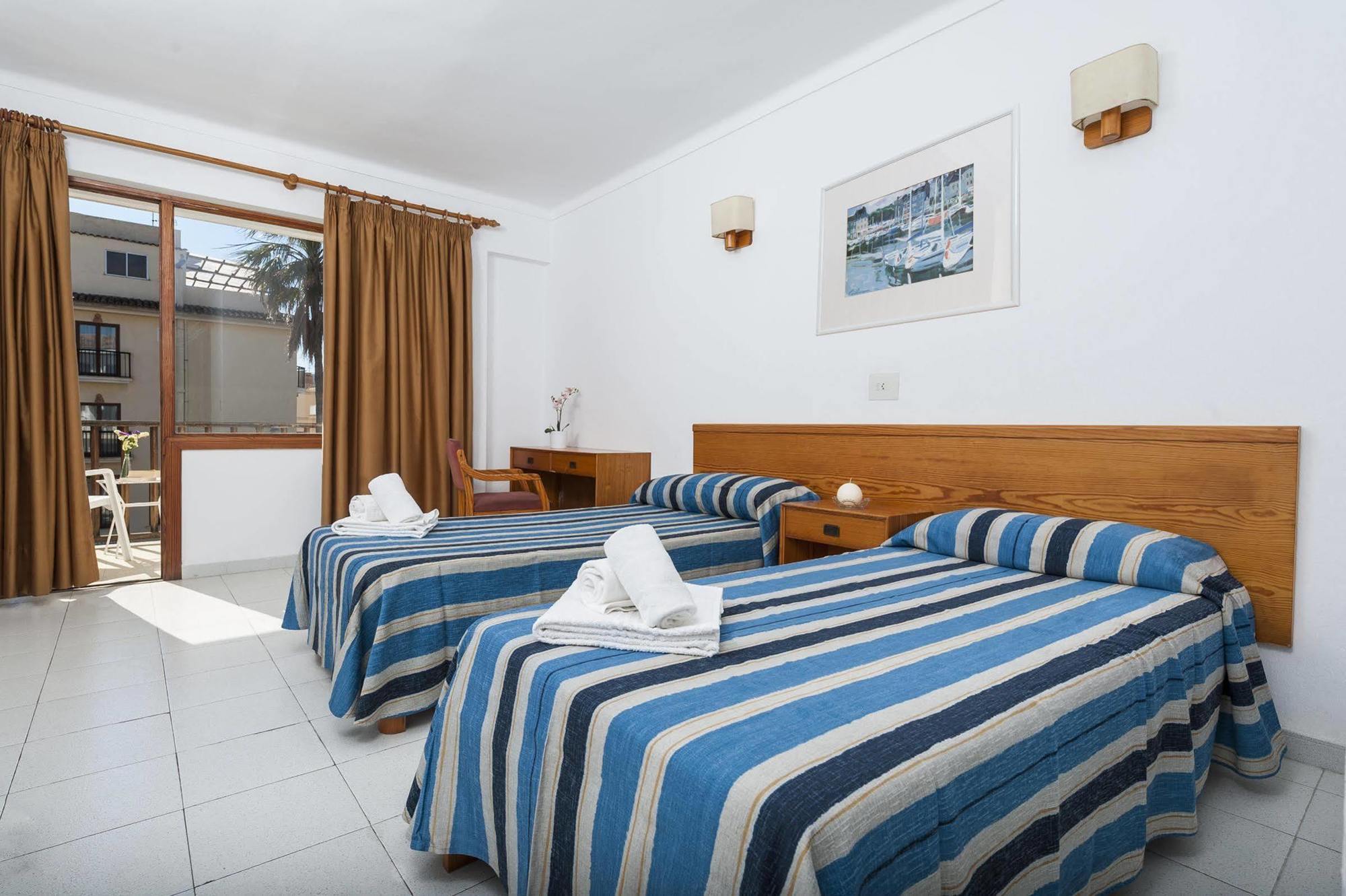 Hostal Casa Bauza Cala Ratjada  Eksteriør bilde