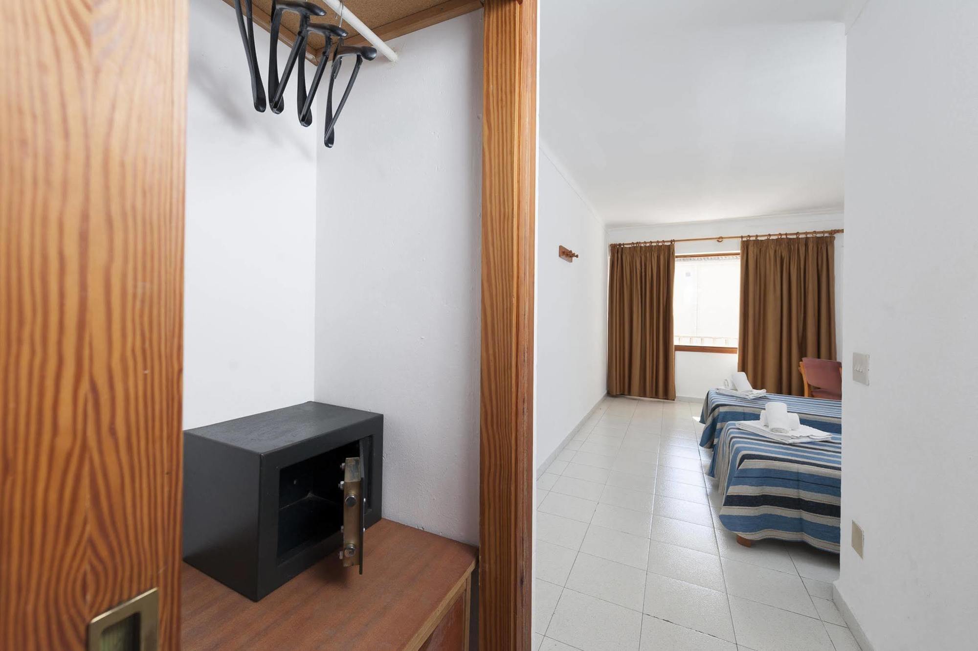 Hostal Casa Bauza Cala Ratjada  Eksteriør bilde