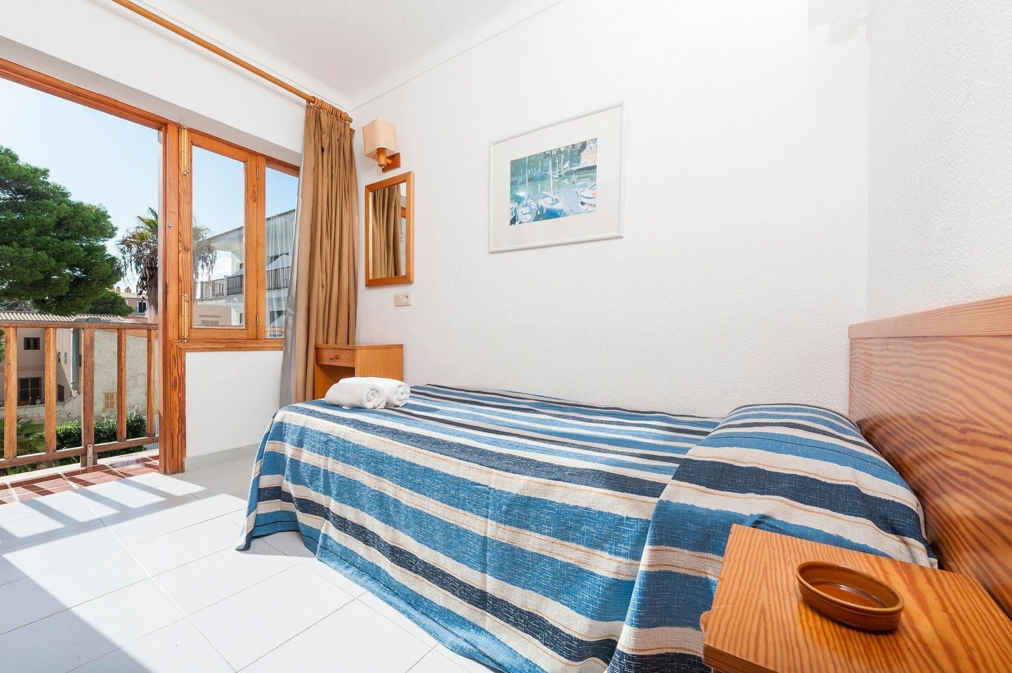 Hostal Casa Bauza Cala Ratjada  Eksteriør bilde