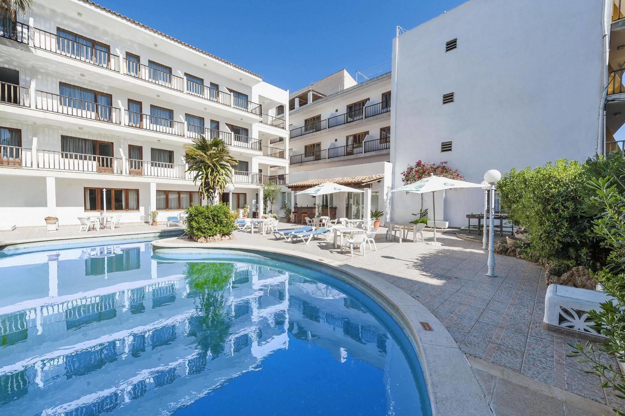 Hostal Casa Bauza Cala Ratjada  Eksteriør bilde